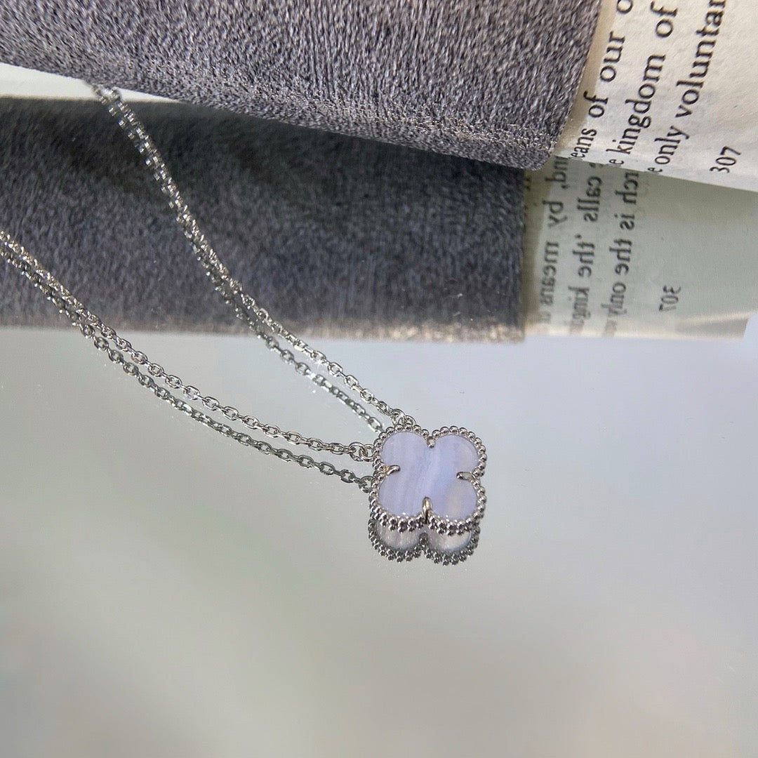 [sparkle Jewelry ]CLOVER 15MM BLUE CHALCEDONY NECKLACE SILVER