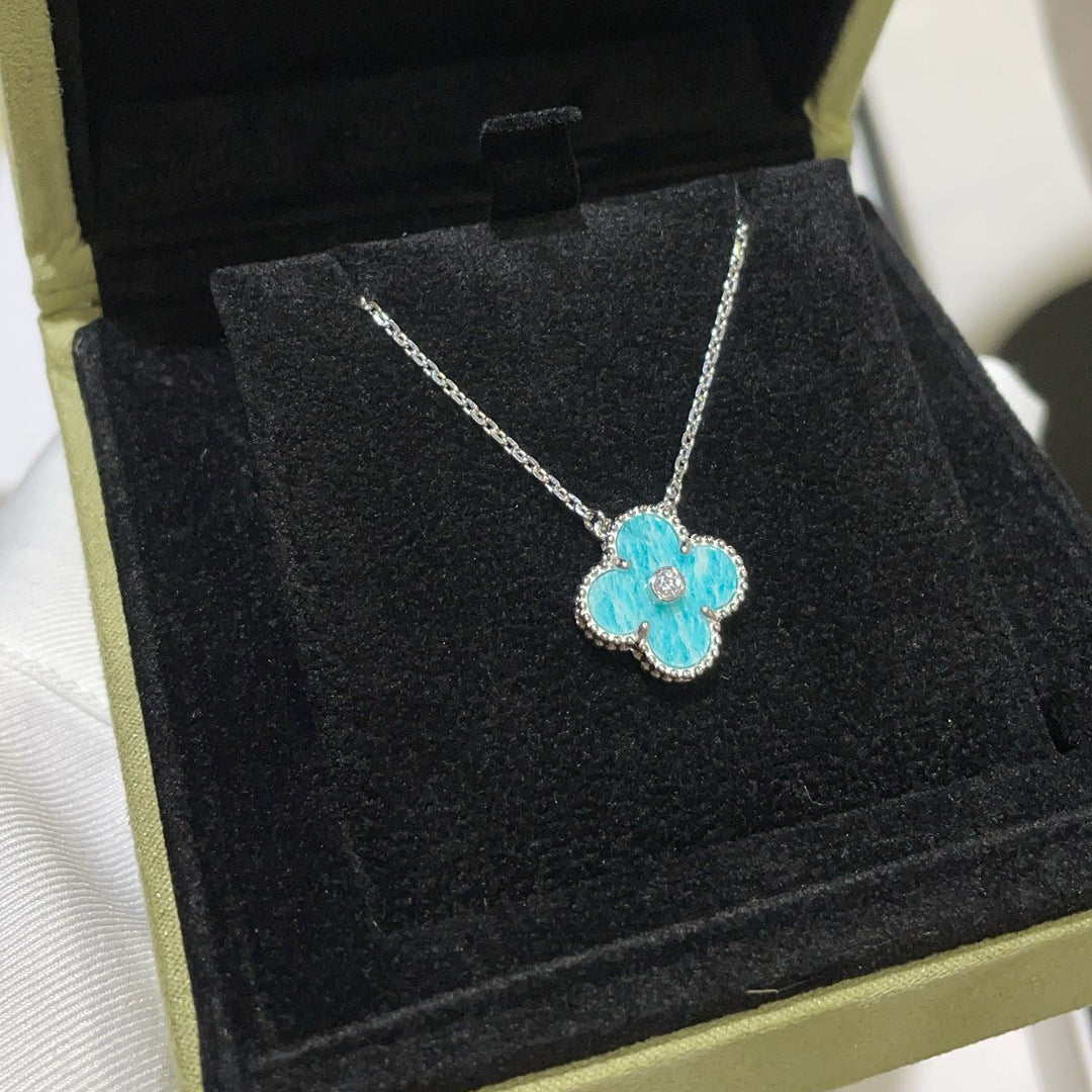 [sparkle Jewelry ]CLOVER 15MM DIAMOND SVRES PORCELAIN  NECKLACE SILVER