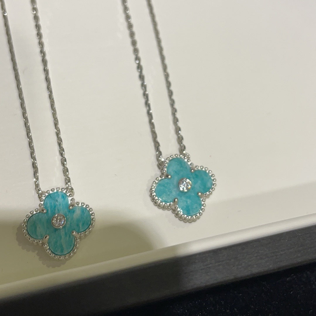 [sparkle Jewelry ]CLOVER 15MM DIAMOND SVRES PORCELAIN  NECKLACE SILVER