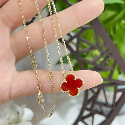 [sparkle Jewelry ]CLOVER 15MM CARNELIAN SINGLE FLOWER NECKLACE