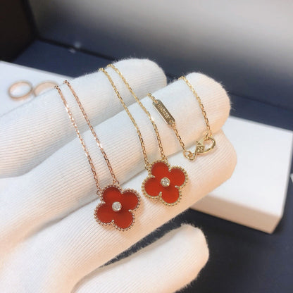 [sparkle Jewelry ]CLOVER 15MM DIAMOND CARNELIAN NECKLACE