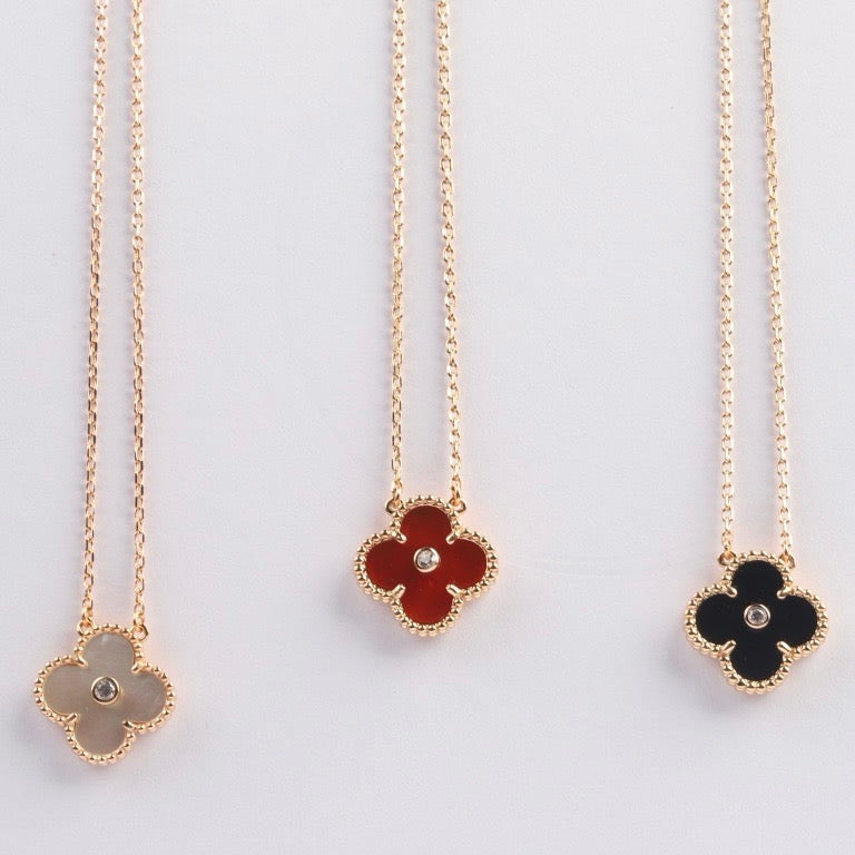 [sparkle Jewelry ]CLOVER 15MM DIAMOND CARNELIAN NECKLACE