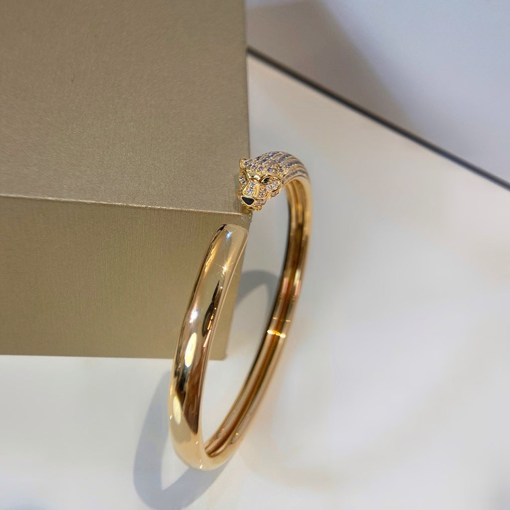 [sparkle Jewelery]PANTHERE HALF DIAMOND OPEN BRACELET