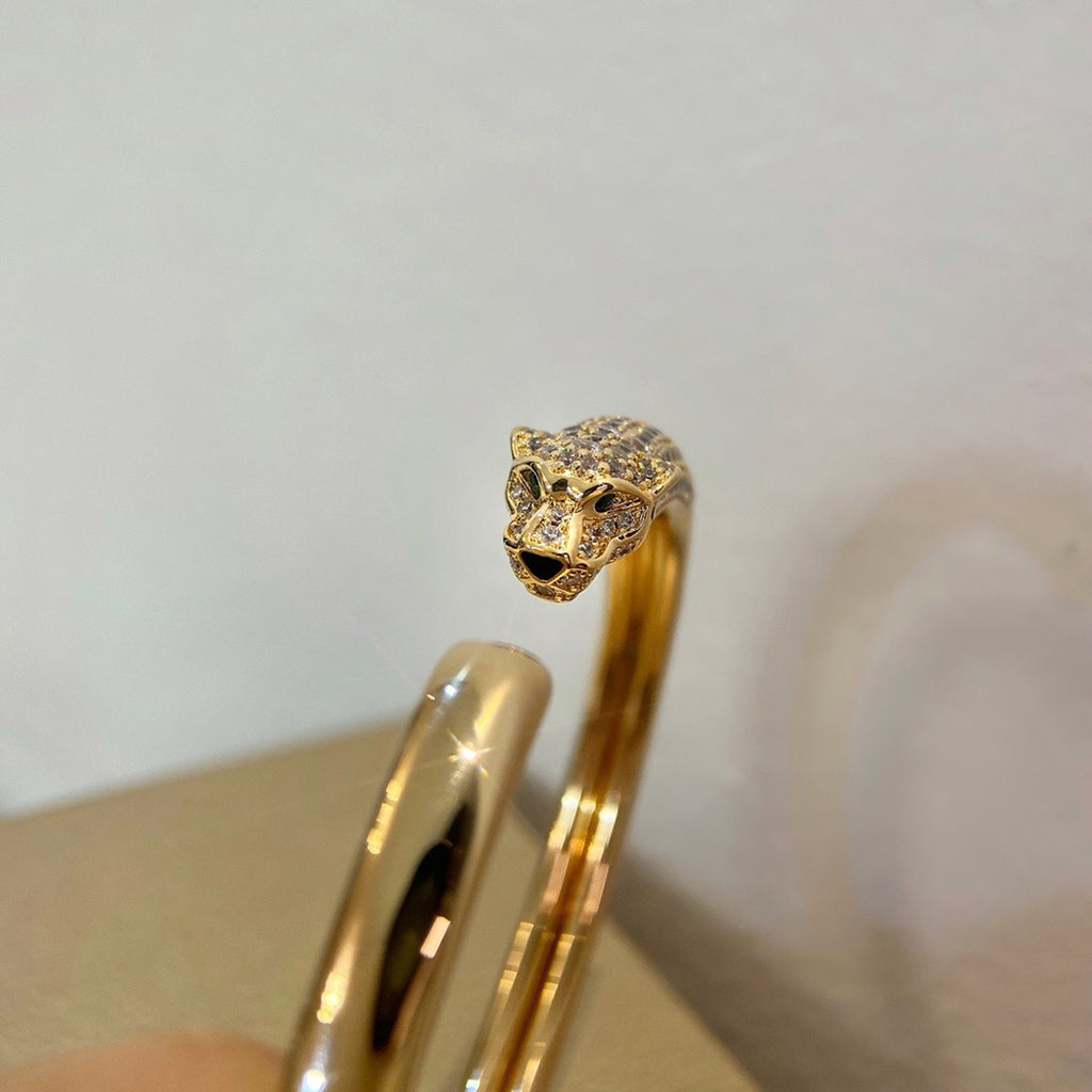 [sparkle Jewelery]PANTHERE HALF DIAMOND OPEN BRACELET
