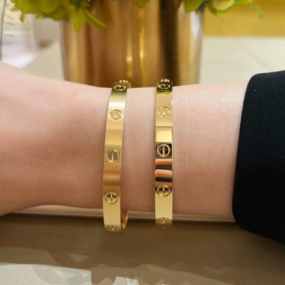 [sparkle Jewelery]LOVE BRACELET 6.1MM BRUSHED