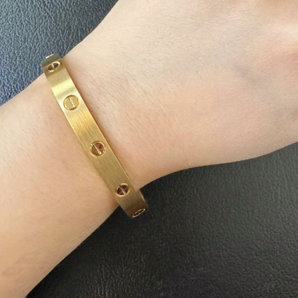 [sparkle Jewelery]LOVE BRACELET 6.1MM BRUSHED