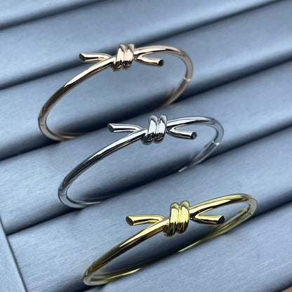 [sparkle Jewellery]TF-Knot 18K Gold Bangle