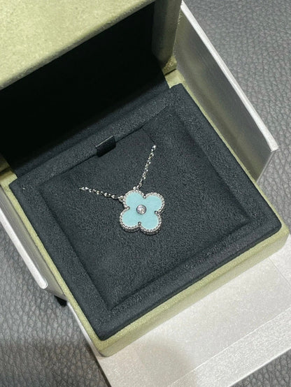 [sparkle Jewelry ]CLOVER 1 DIAMOND LIGHT BLUE SILVER NECKLACE