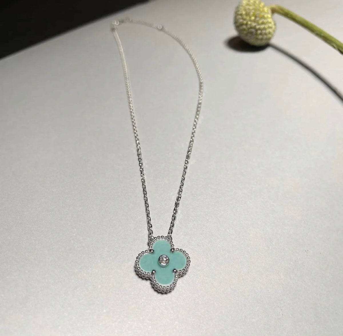 [sparkle Jewelry ]CLOVER 1 DIAMOND LIGHT BLUE SILVER NECKLACE