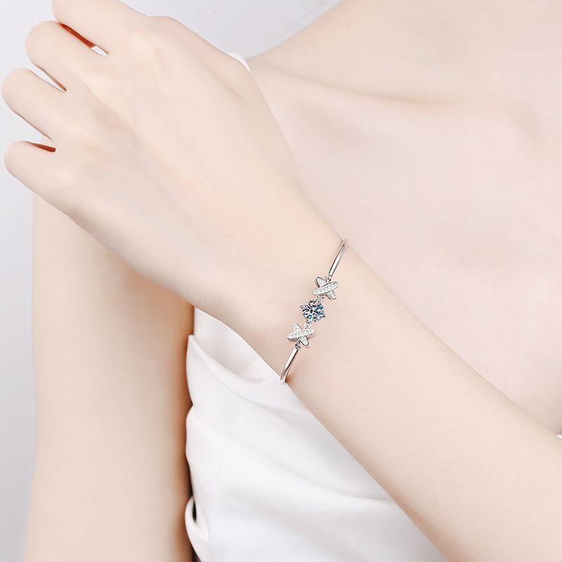 [Sparkle]ELEGANT BOW-KNOT MOISSANITE BRACELET