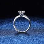 [sparkle]ELEGANT 4-PRONG CROSSOVER MOISSANITE ENGAGEMENT RING