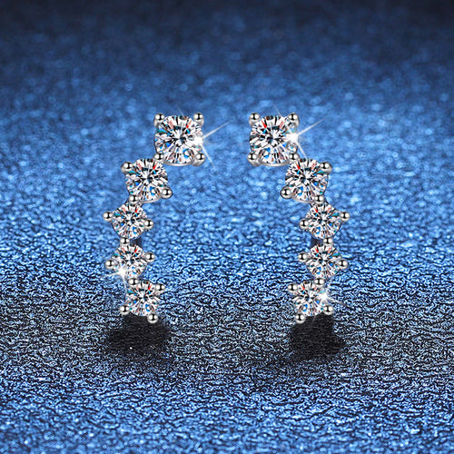 [sparkle]SPARKLING SMILE ARC MOISSANITE STUD EARRINGS