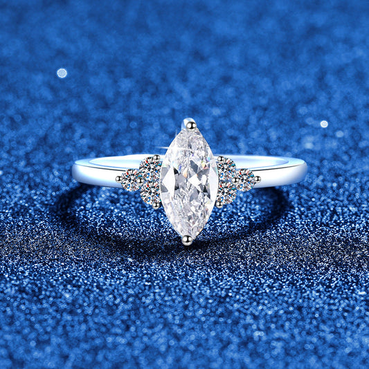 [Sparkle]ELEGANTER MARQUISE-SCHLIFF-MOISSANITRING MIT SEITLICHEN AKZENTEN
