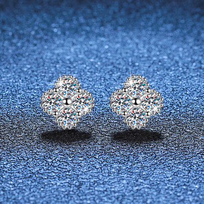 [Sparkle]ELEGANT FOUR-LEAF CLOVER MOISSANITE STUD EARRINGS