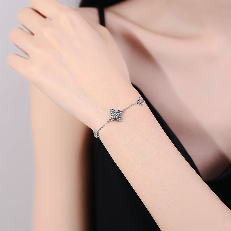 [sparkle]CLOVER LUCKY CHARM MOISSANITE BRACELET