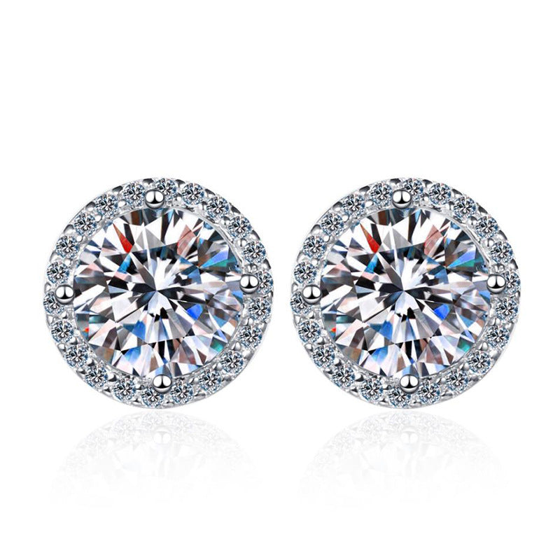 [sparkle]CLASSIC 4-PRONG ROUND MOISSANITE STUD EARRINGS