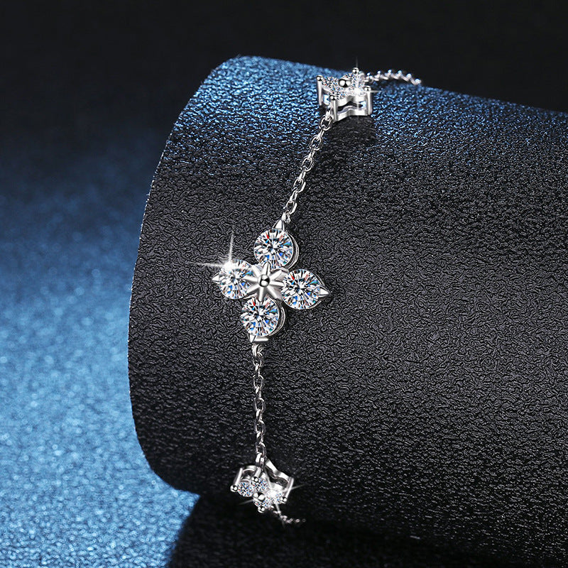 [sparkle]CLOVER LUCKY CHARM MOISSANITE BRACELET
