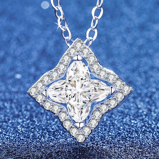 [Sparkle]STAR-KLEE MOISSANIT-HALSKETTE