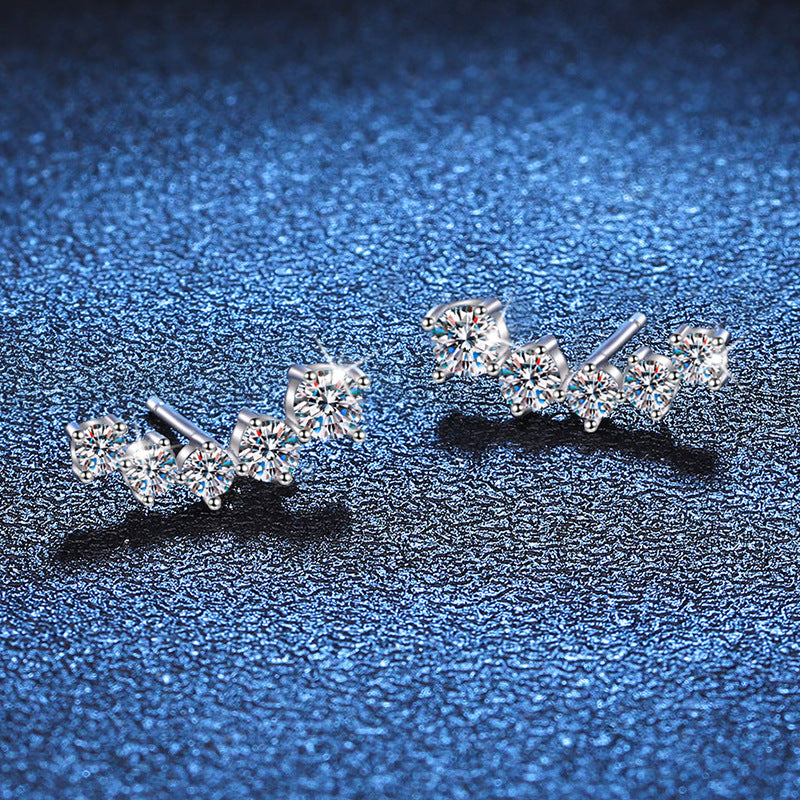 [sparkle]SPARKLING SMILE ARC MOISSANITE STUD EARRINGS