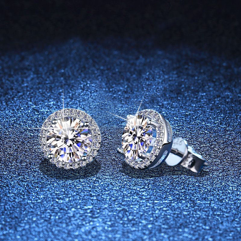 [sparkle]CLASSIC 4-PRONG ROUND MOISSANITE STUD EARRINGS
