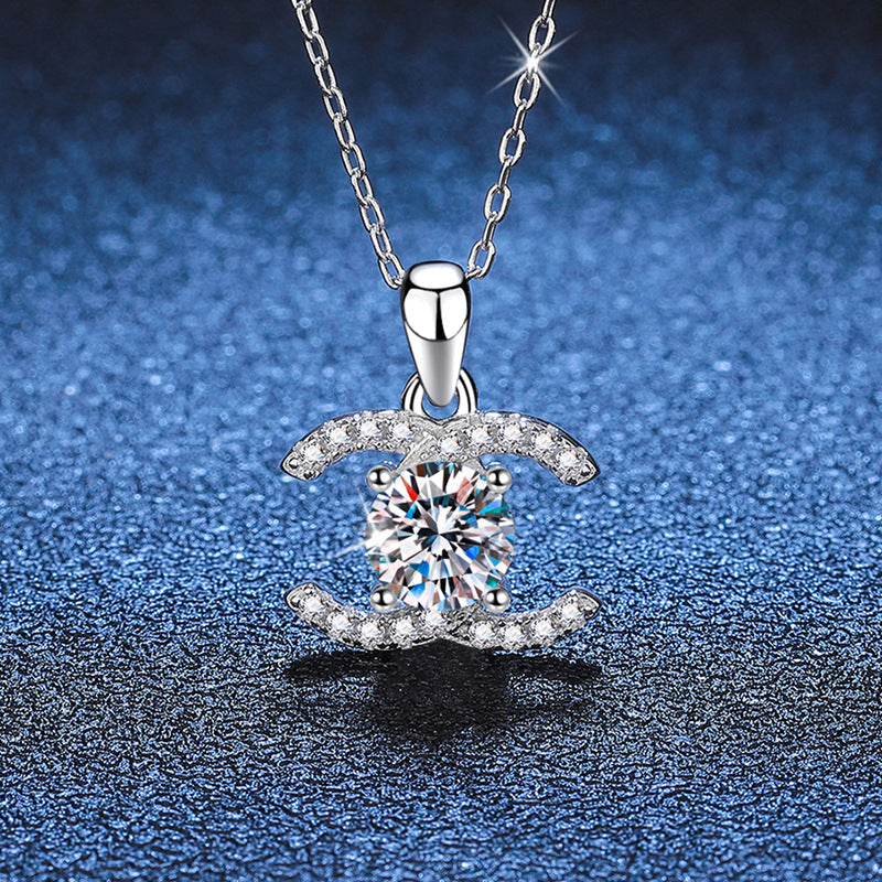 [sparkle]CLASSIC INTERLOCKING MOISSANITE PENDANT NECKLACE