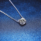[sparkle]CLASSIC FOUR-PRONG SOLITAIRE MOISSANITE NECKLACE
