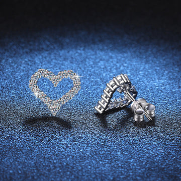 [sparkle]SPARKLING HEART-SHAPED MOISSANITE STUD EARRINGS