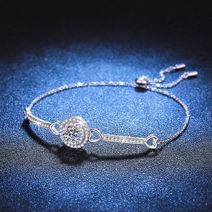 [sparkle]INTERLOCKING HEART & CIRCLE MOISSANITE BRACELET
