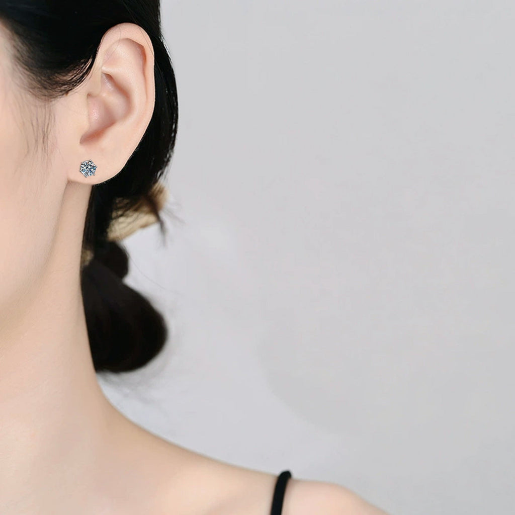 [sparkle]SIX-PRONG MOISSANITE EARRINGS