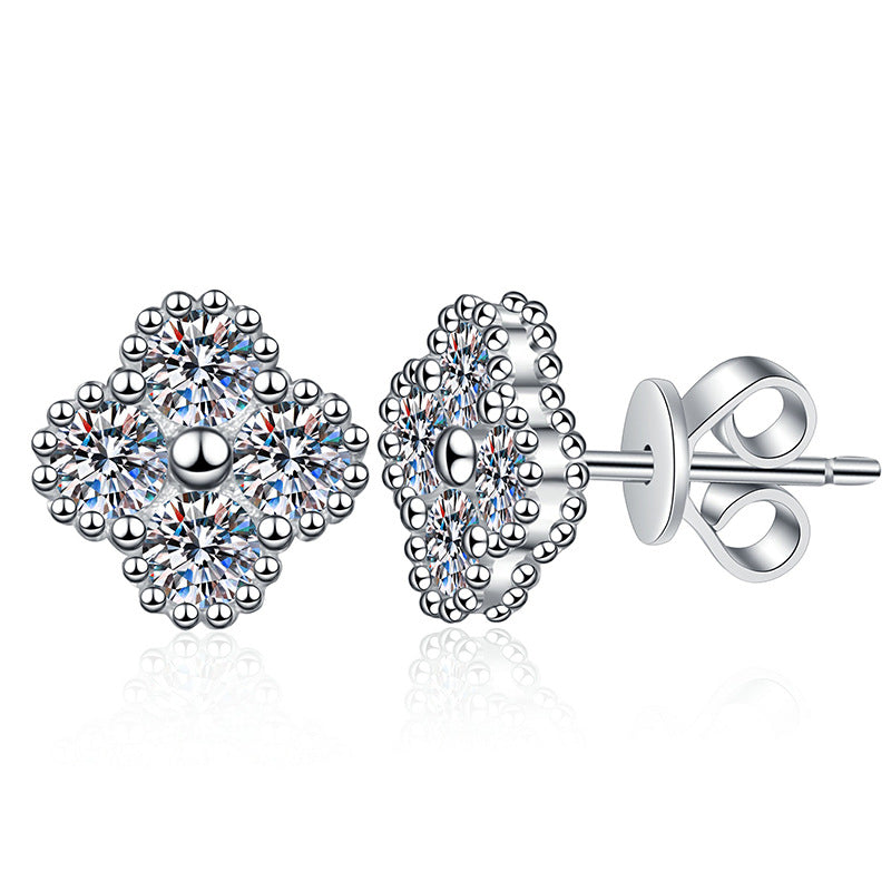 [Sparkle]ELEGANT FOUR-LEAF CLOVER MOISSANITE STUD EARRINGS