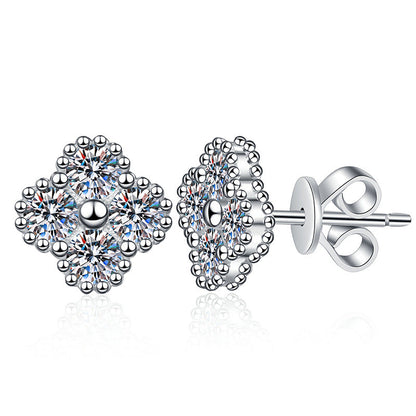 [Sparkle]ELEGANT FOUR-LEAF CLOVER MOISSANITE STUD EARRINGS