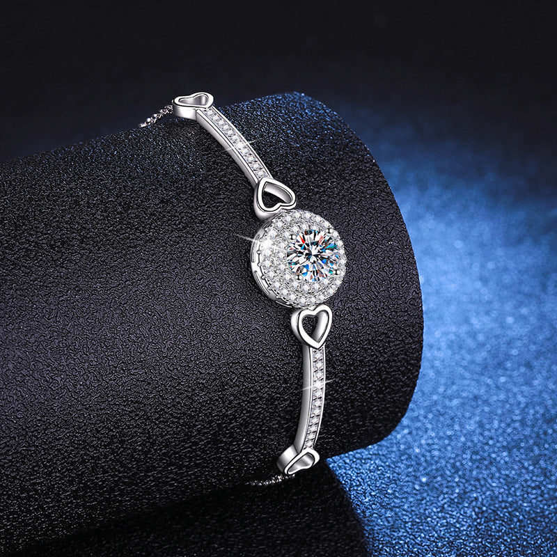 [sparkle]INTERLOCKING HEART & CIRCLE MOISSANITE BRACELET