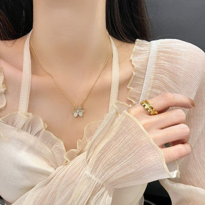 [sparkle Jewelry ]FLOWER DIAMOND NECKLACE
