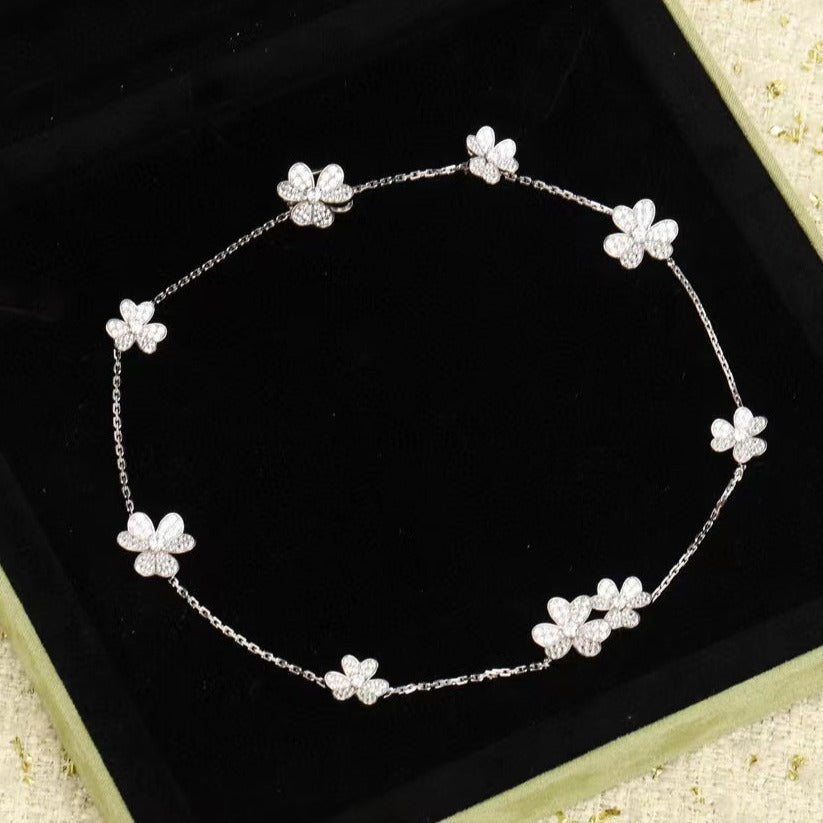 [sparkle Jewelry ]FRIVOLE SILVER 9 FLOWERS NECKLACE
