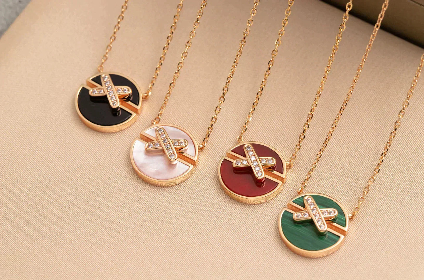 [Sparkle]JEUX ROSE GOLD DIAMANT HALSKETTE