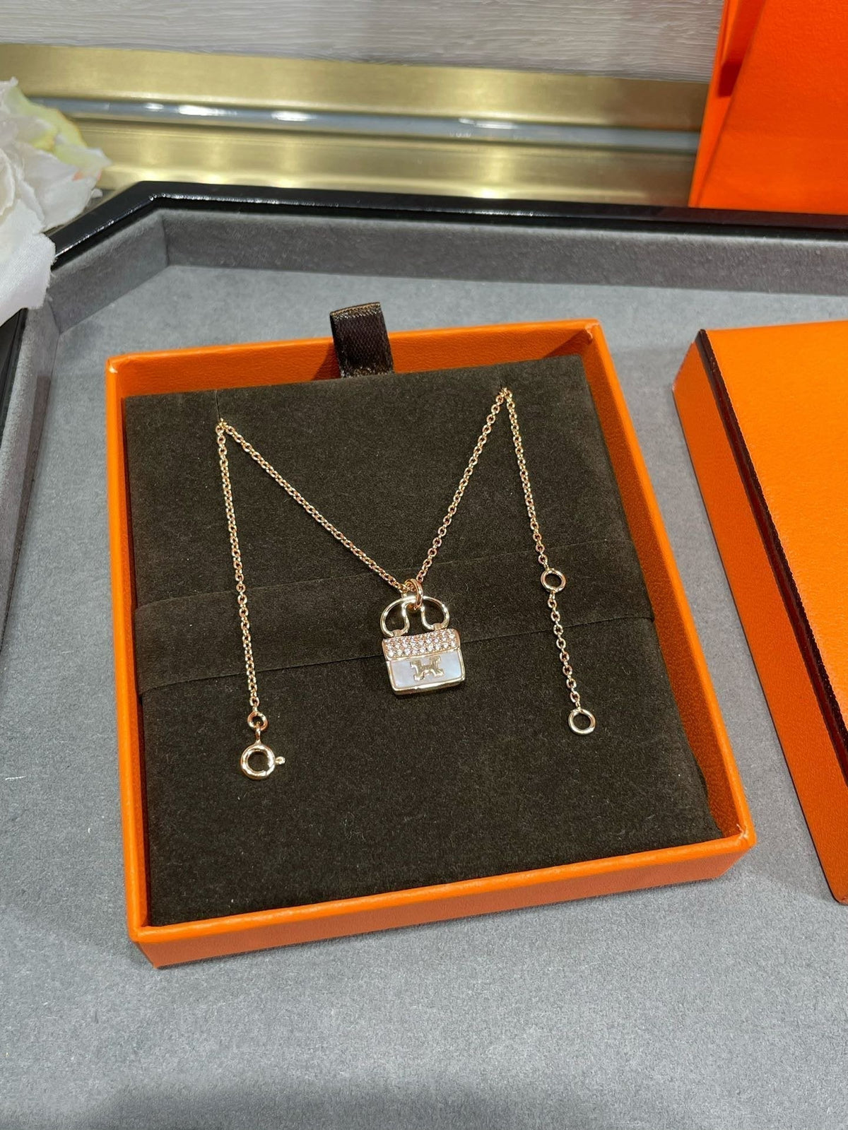 [sparkle Jewelry ]H CIRCE MOISSANITE PENDANT NECKLACE GOLD