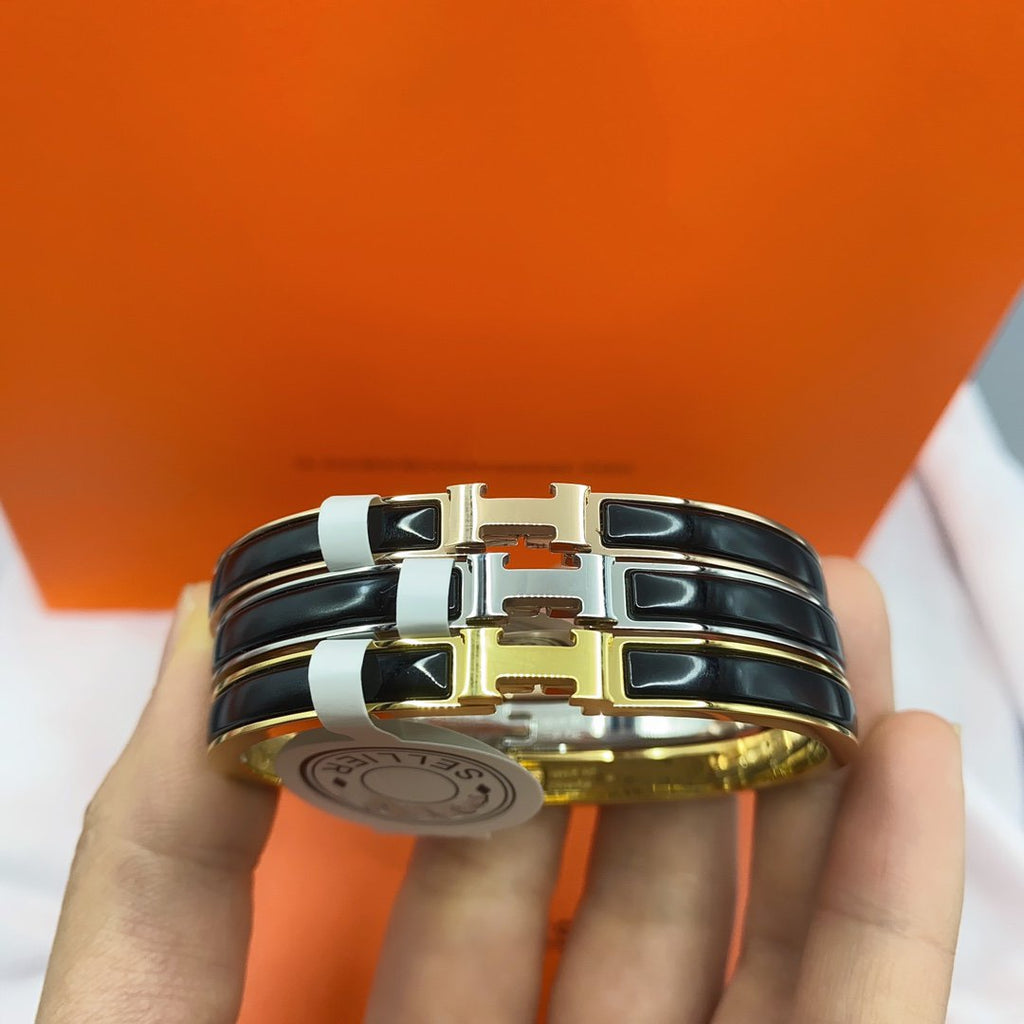 [sparkle Jewelry ]CLASSIC HM CLIC BLACK 8MM ENAMEL BRACELET