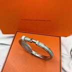 [sparkle Jewelry ]CLASSIC HM CLIC GREEN 8MM ENAMEL BRACELET