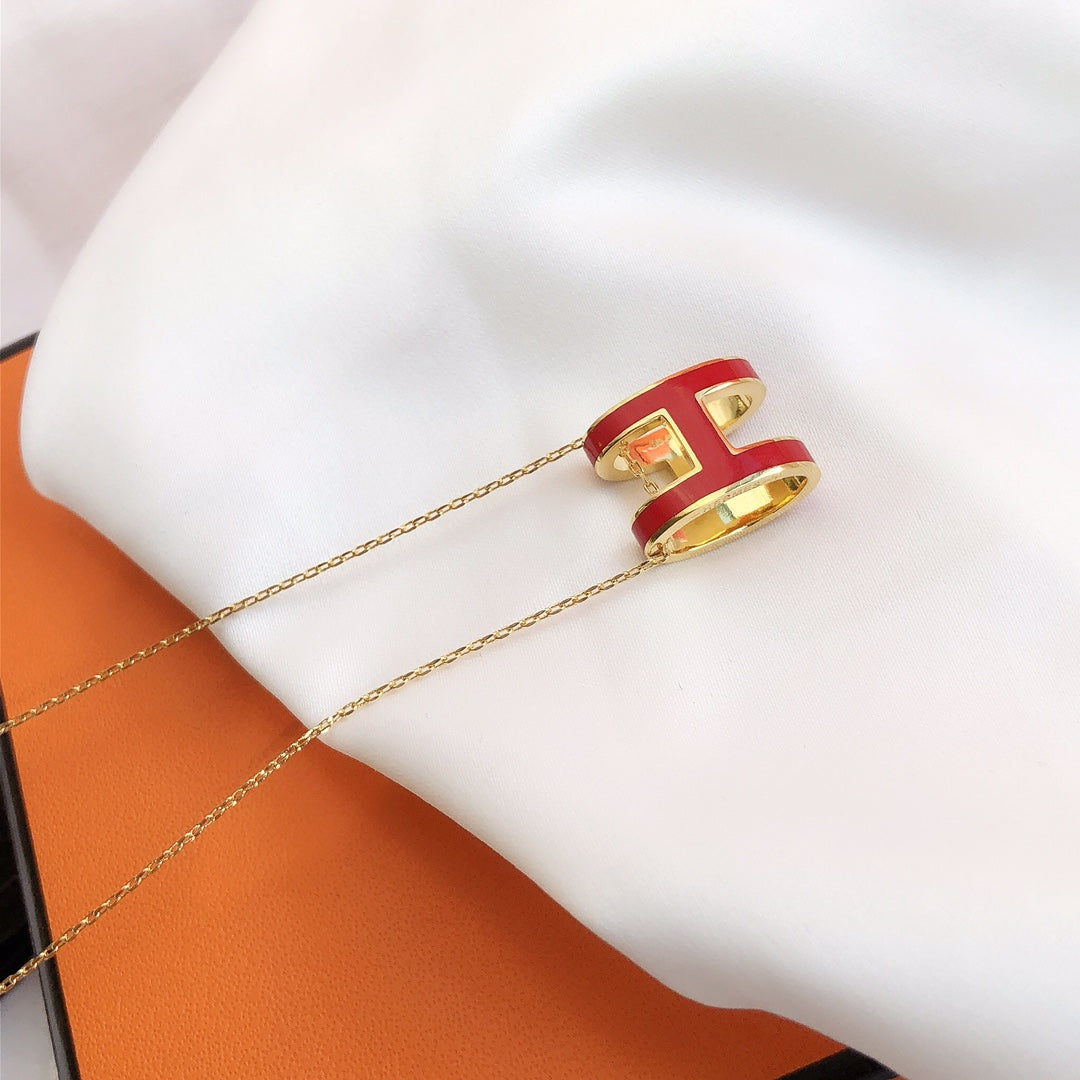 [Sparkle]HM CLIC ROT EMAILLIERTE GOLDHALSKEТTE