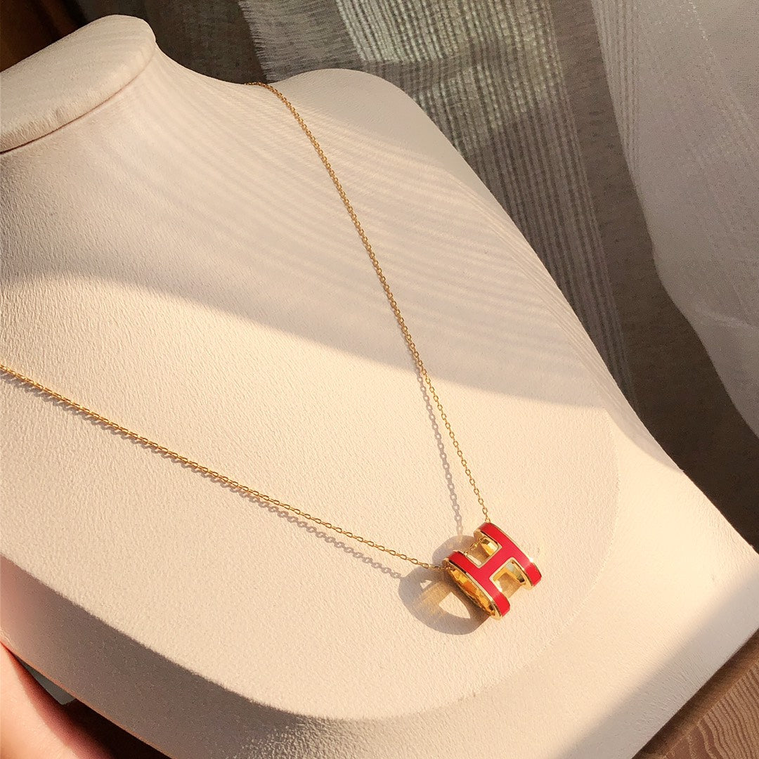 [Sparkle]HM CLIC ROT EMAILLIERTE GOLDHALSKEТTE