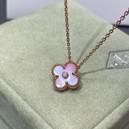 [sparkle Jewelry ]CLOVER 15MM DIAMOND PINK MOP NECKLACE