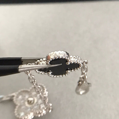 [Sparkle]GLÜCKSKLEE-ARMREIF MIT 5 MOTIVEN – KOLLEKTION SCHWARZES ONYX