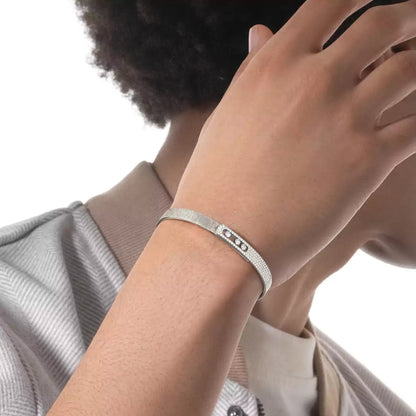 [sparkle Jewelry]Move Noa Ciselé half pavé bangle