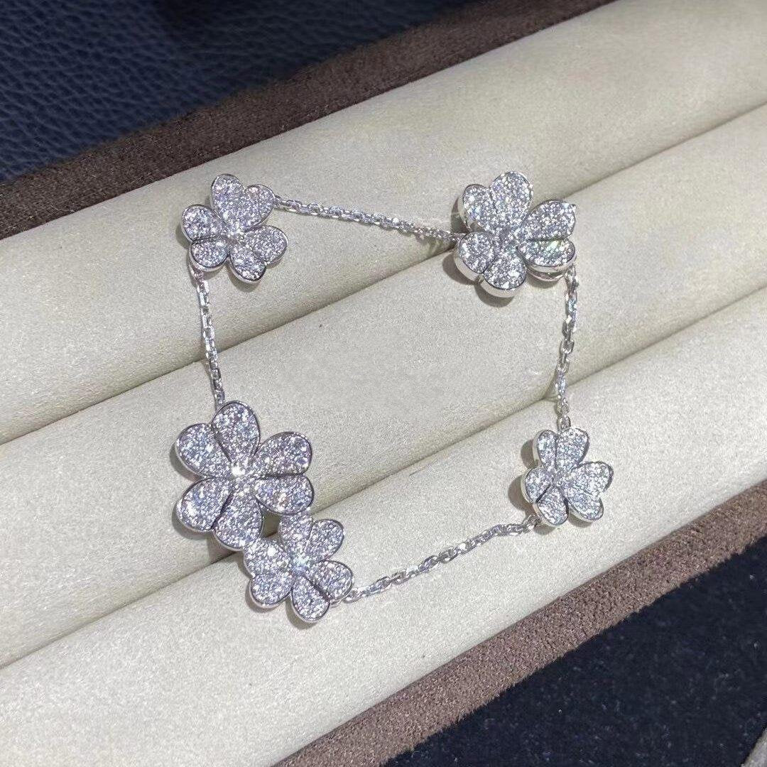 [sparkle Jewelry ]FRIVOLE SILVER 5 FLOWERS BRACELET