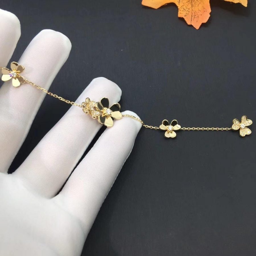 [sparkle Jewelry ]FRIVOLE GOLD 5 FLOWERS BRACELET