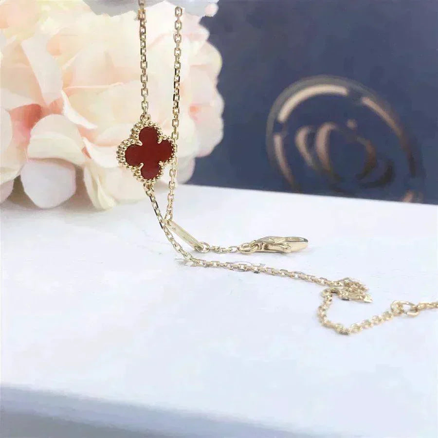 [sparkle Jewelry ]CLOVER  CARNELIAN SINGLE FLOWER BRACELET