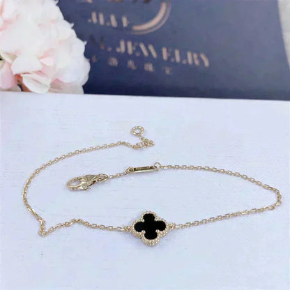 [sparkle Jewelry ]CLOVER ONYX SINGLE FLOWER BRACELET