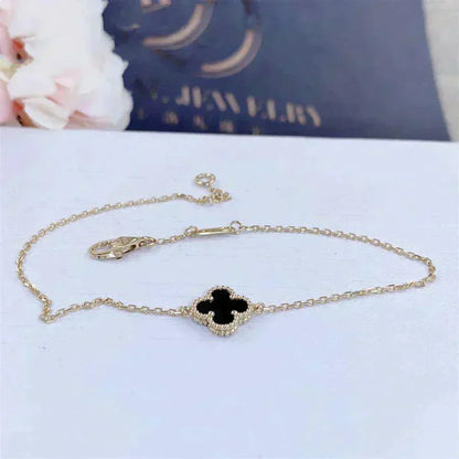 [sparkle Jewelry ]CLOVER ONYX SINGLE FLOWER BRACELET