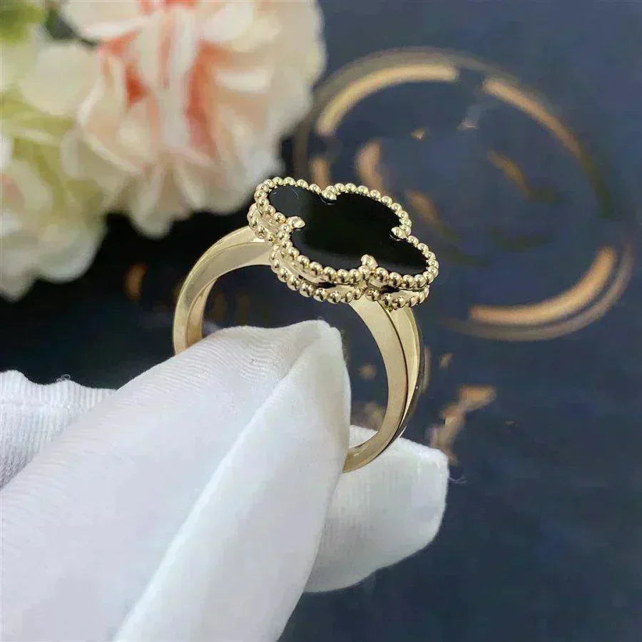 [sparkle Jewelry ]CLOVER ONYX RING