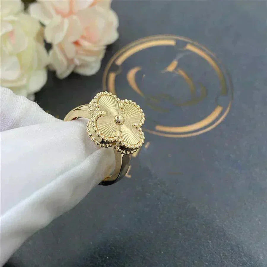 [sparkle Jewelry ]CLOVER GOLD RING